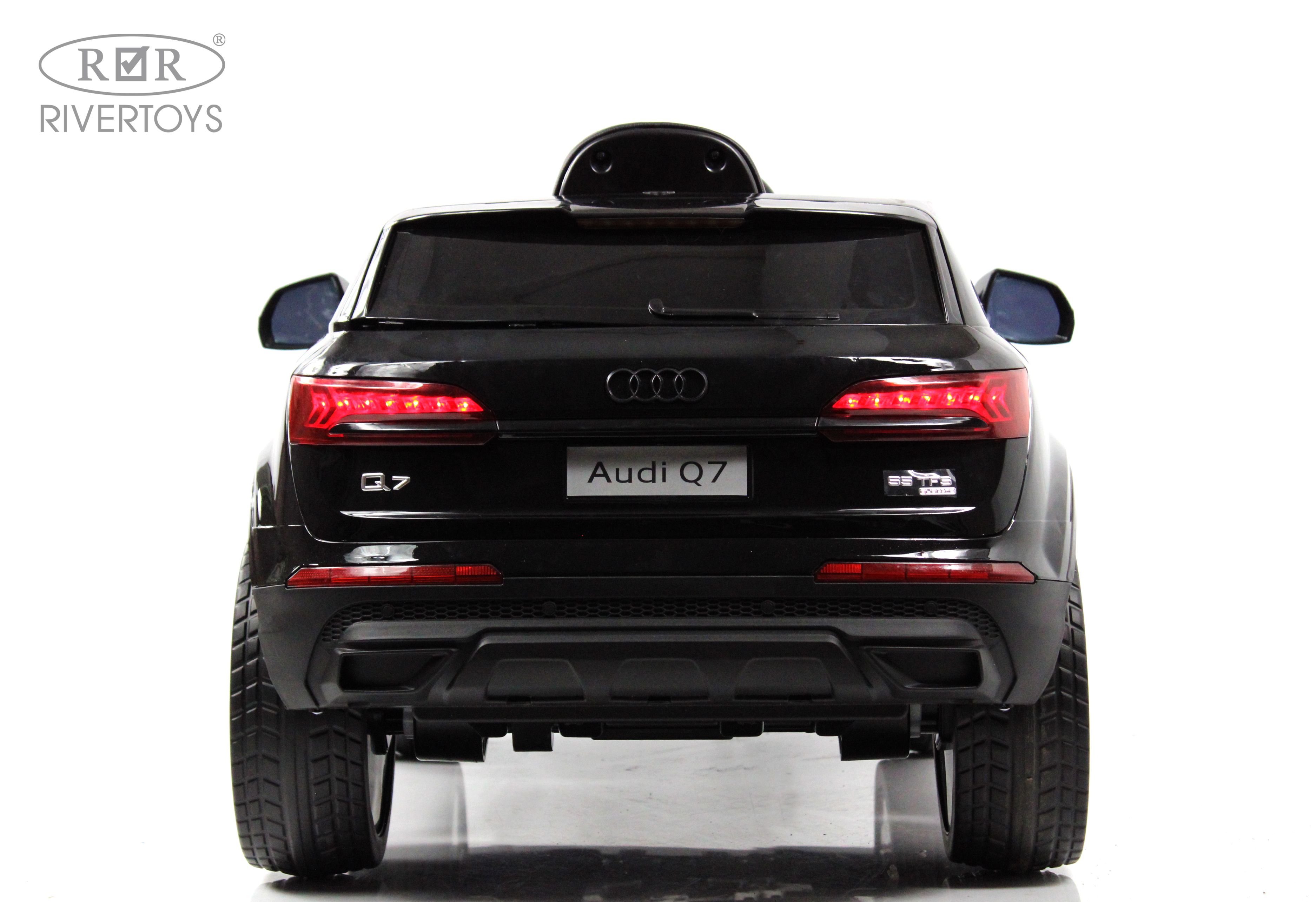 Купить Детский электромобиль RIVERTOYS AUDI Q7 HL678