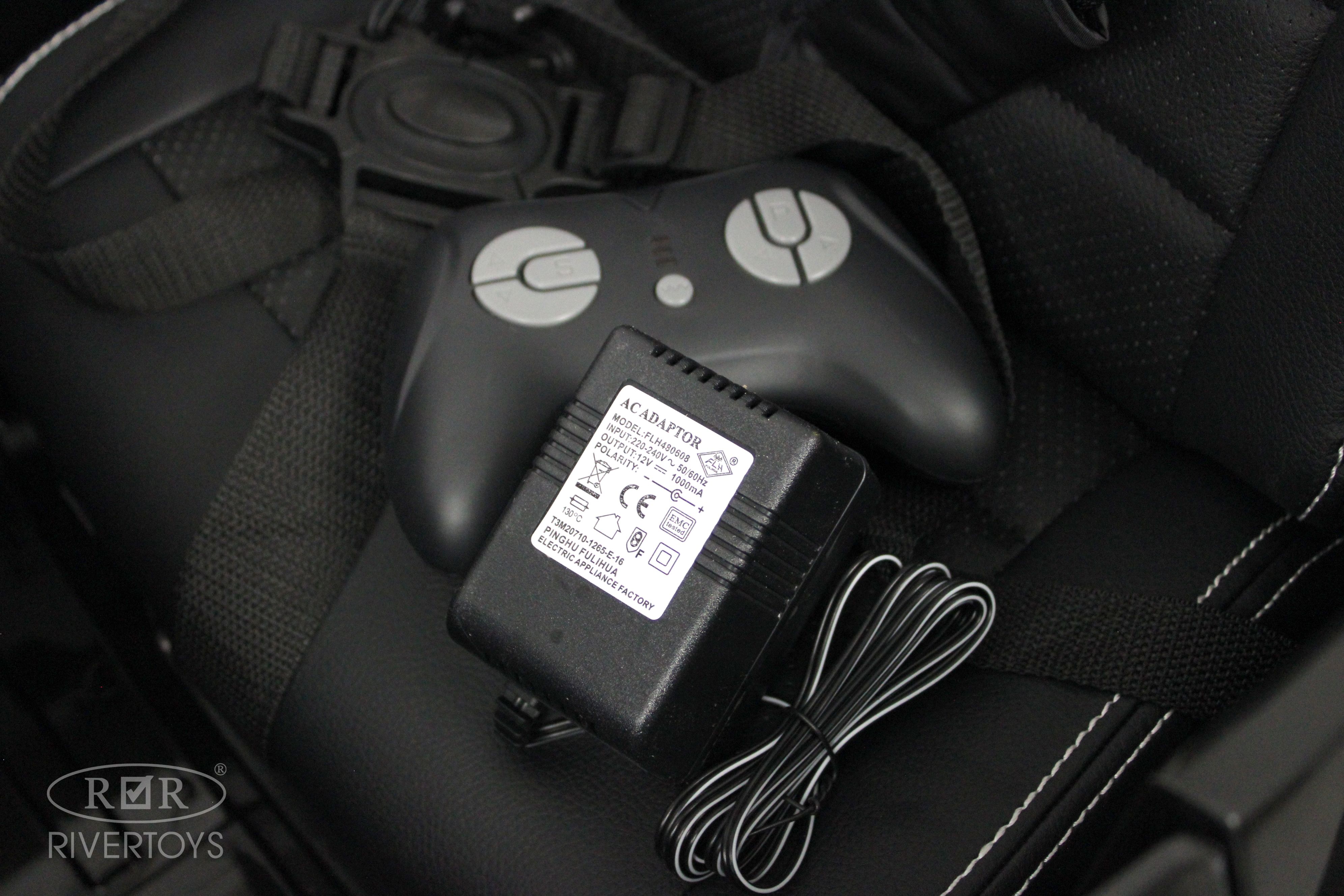 Купить Детский электромобиль RIVERTOYS Ford Mustang GT A222MP