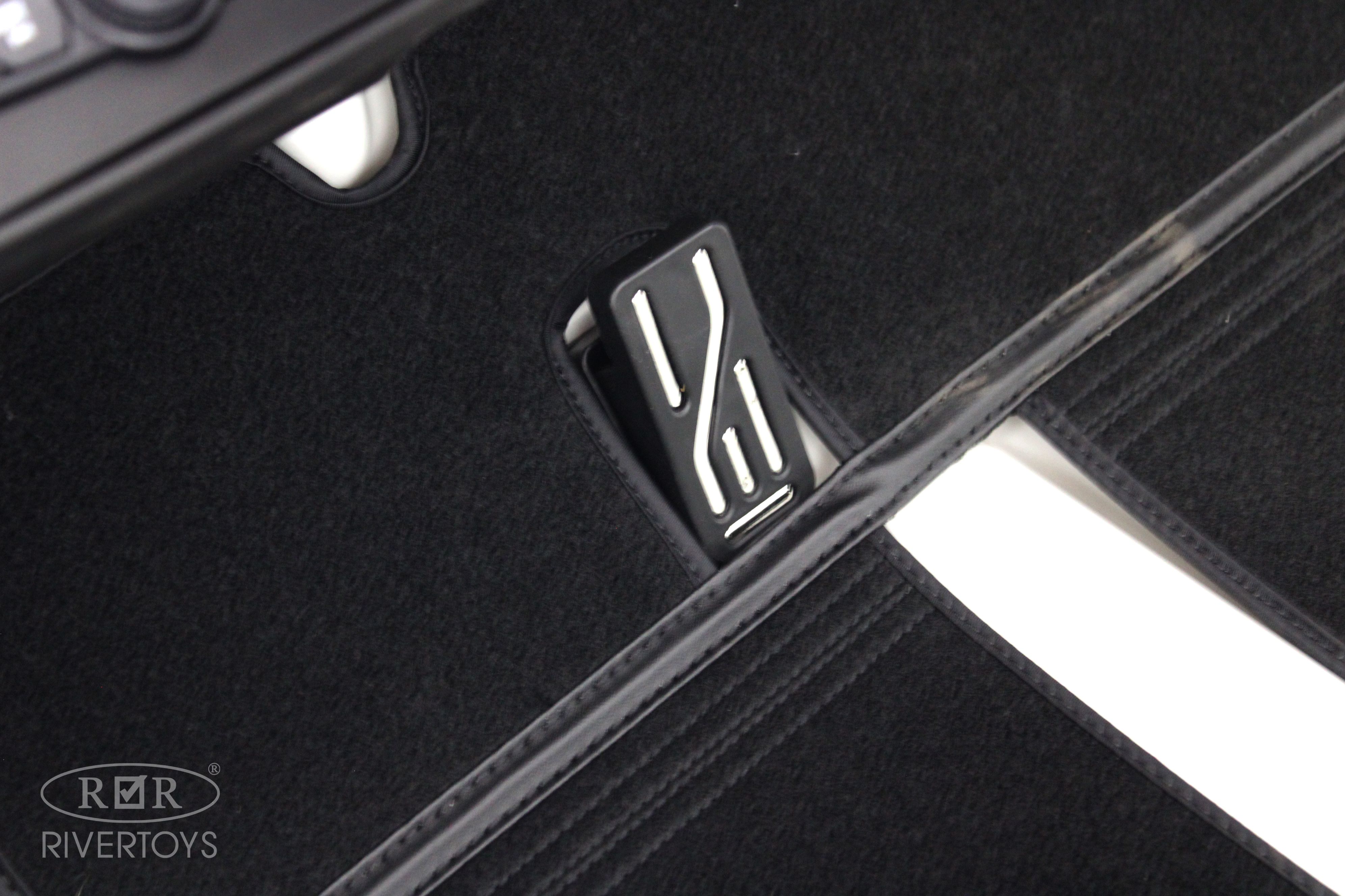 Купить Детский электромобиль RIVERTOYS Mercedes Benz G63 Y777YY